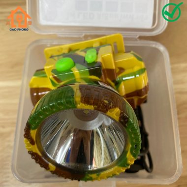 Đèn đội đầu lính Mỹ 203