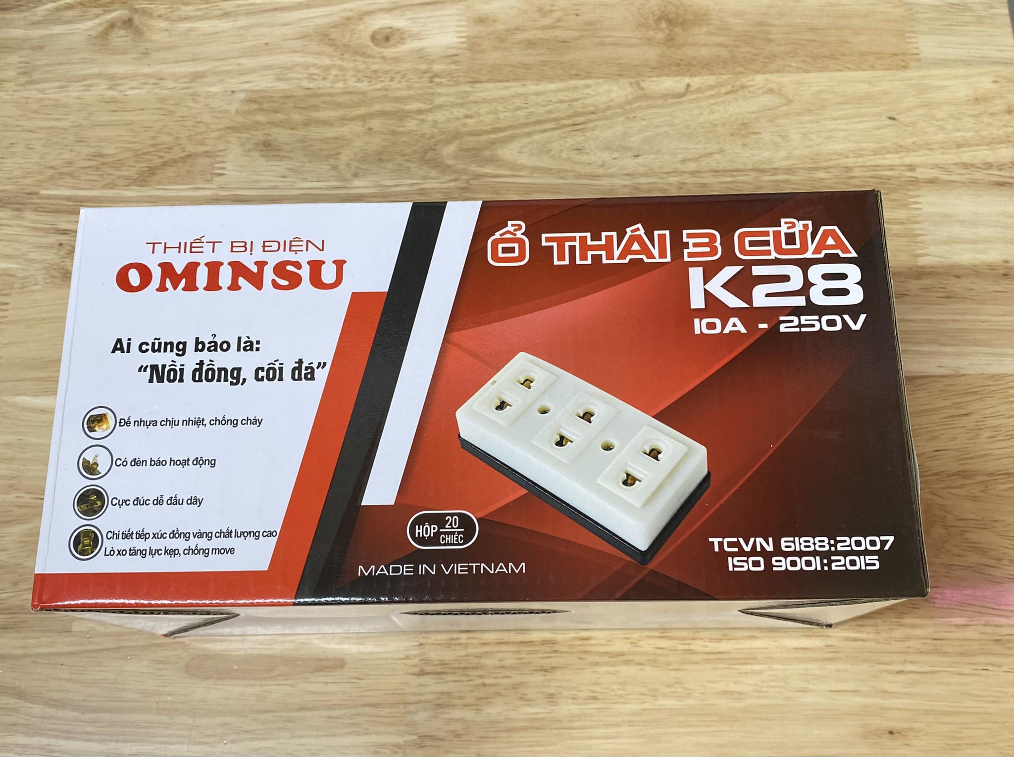 Ổ cắm thái 3 cửa K28 Ominsu