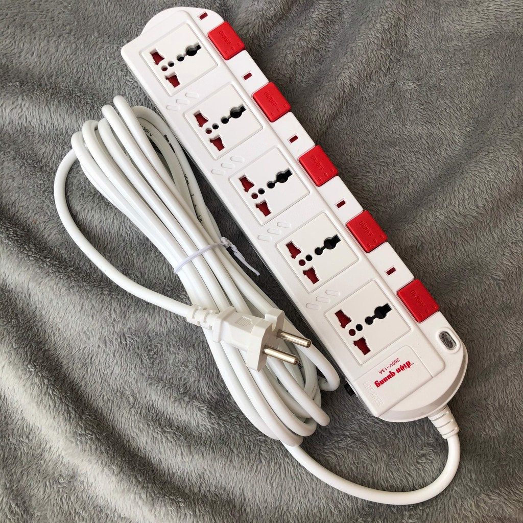 Ổ cắm cao cấp Điện Quang 5m - 5 lỗ 3 chấu ESKSM750SL